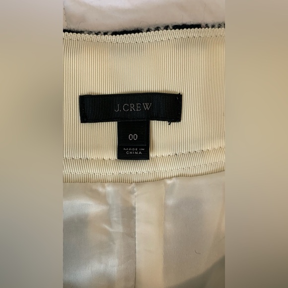 J.Crew Princess Mini Skirt in Double Serge Wool. Size 00. Black and White Plaid - Picture 7 of 11